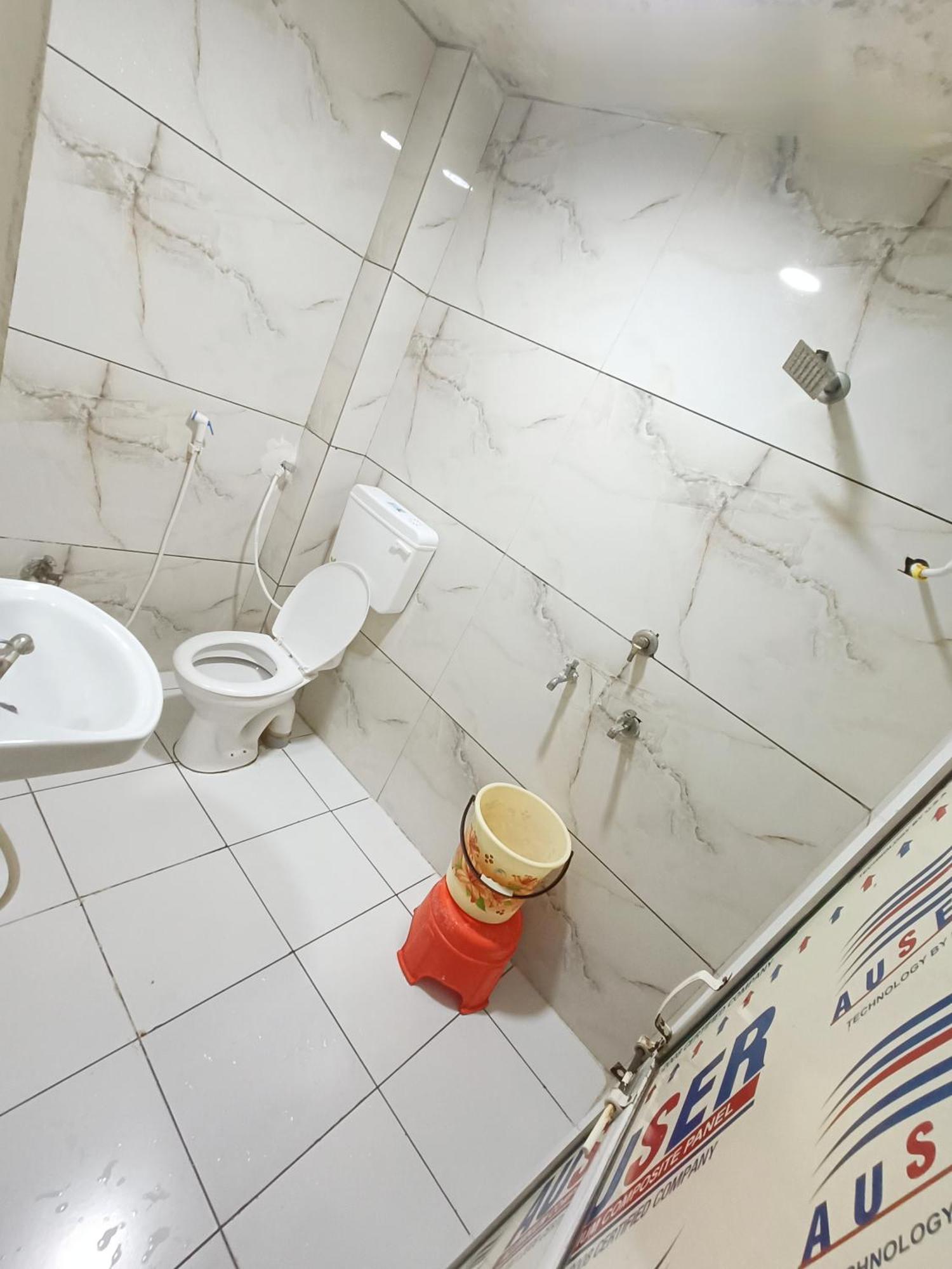 Ginger Hotels Ujjain Tower Kshipra Inn-Family Stay Airconditioned Hotel Eksteriør billede