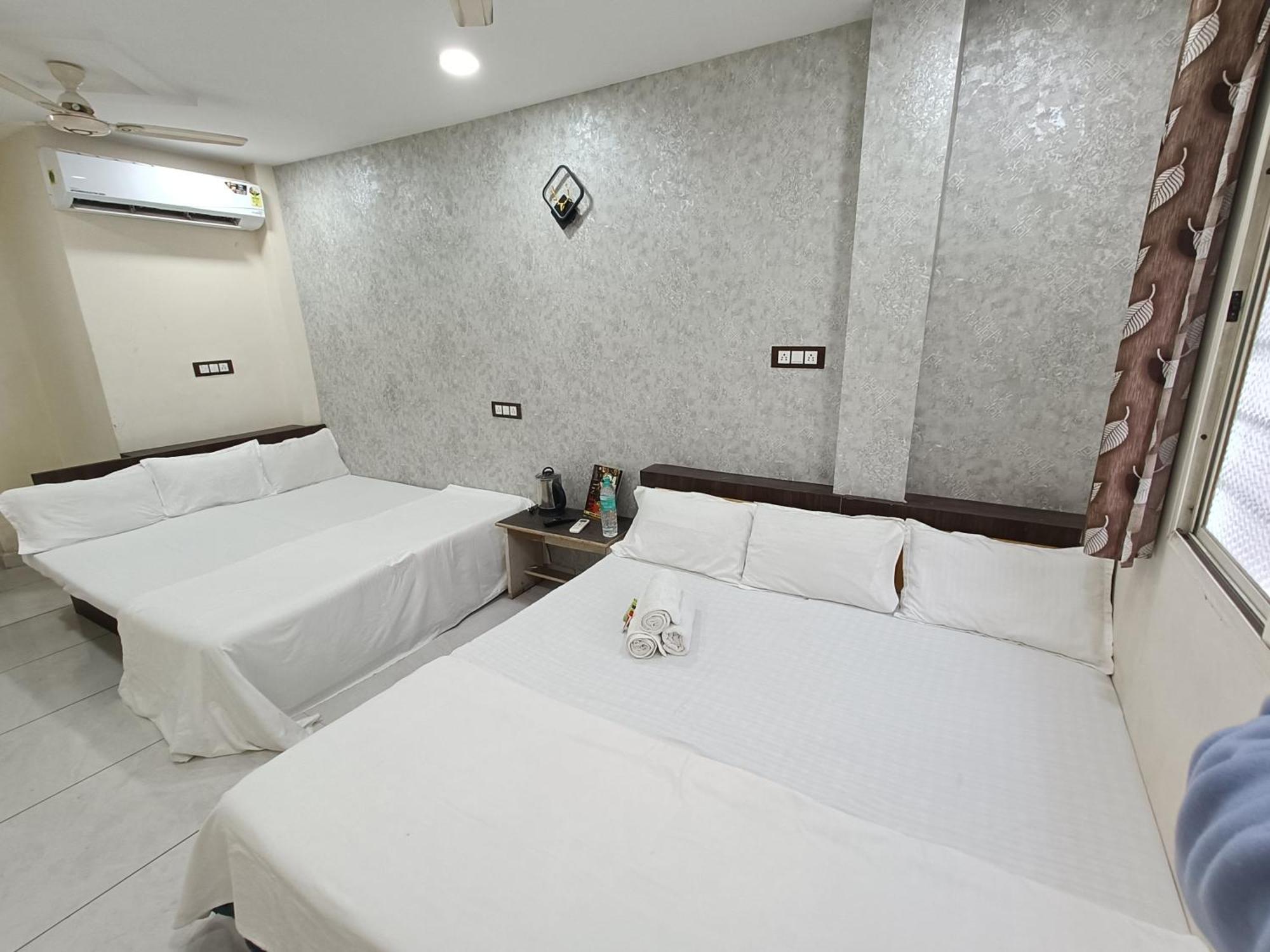 Ginger Hotels Ujjain Tower Kshipra Inn-Family Stay Airconditioned Hotel Eksteriør billede